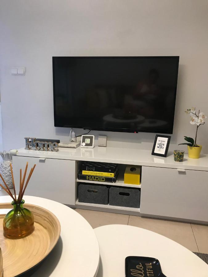 Designer'S Flat - 3 Bdrm - Wifi - Best Location Alicante Luaran gambar
